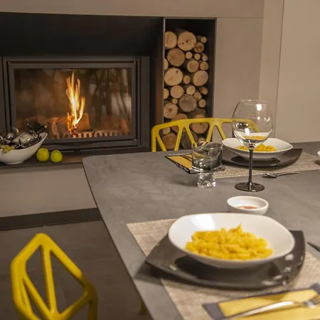 One Way For 8 People Near Medulin With Heated Pool, Kids Playground & Only 200 M From The Villa Banjole