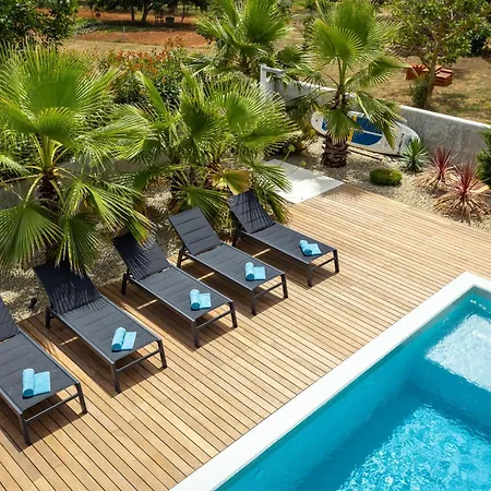 One Way For 8 People Near Medulin With Heated Pool, Kids Playground & Only 200 M From The Banjole